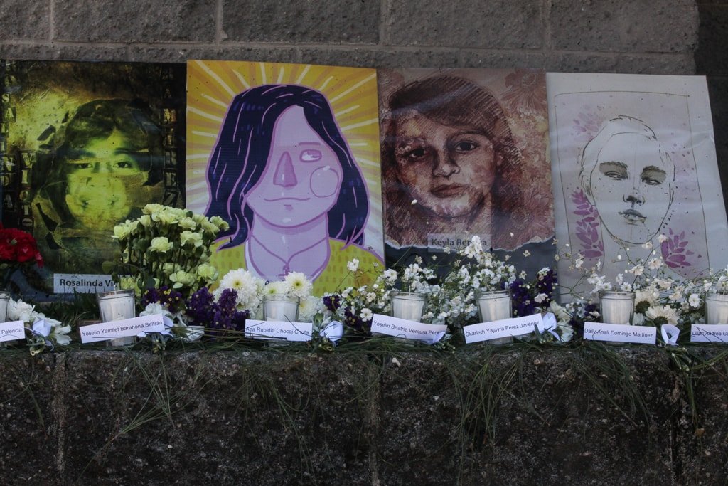 Familiares-de-las-ninas-victimas-del-incendio-llegan-al-Hogar-Seguro-Virgen-de-la-Asuncion-a-conmemorar-a-un-ano-de-la-tragedia-18-min